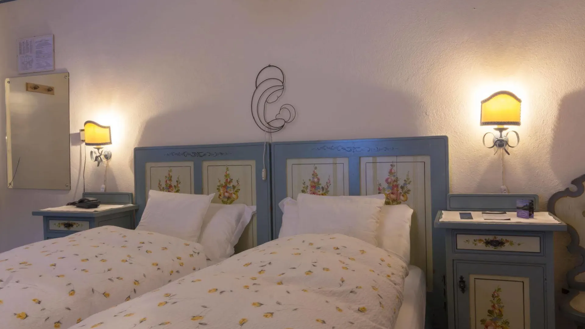 ***  Digonera Historic Hotel B&B Rocca Pietore Italy